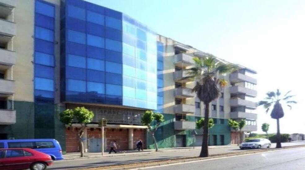 Bureau dans Vilanova i la Geltrú, Barcelona à vendre - Photo de l’immeuble – Image 1 sur 9