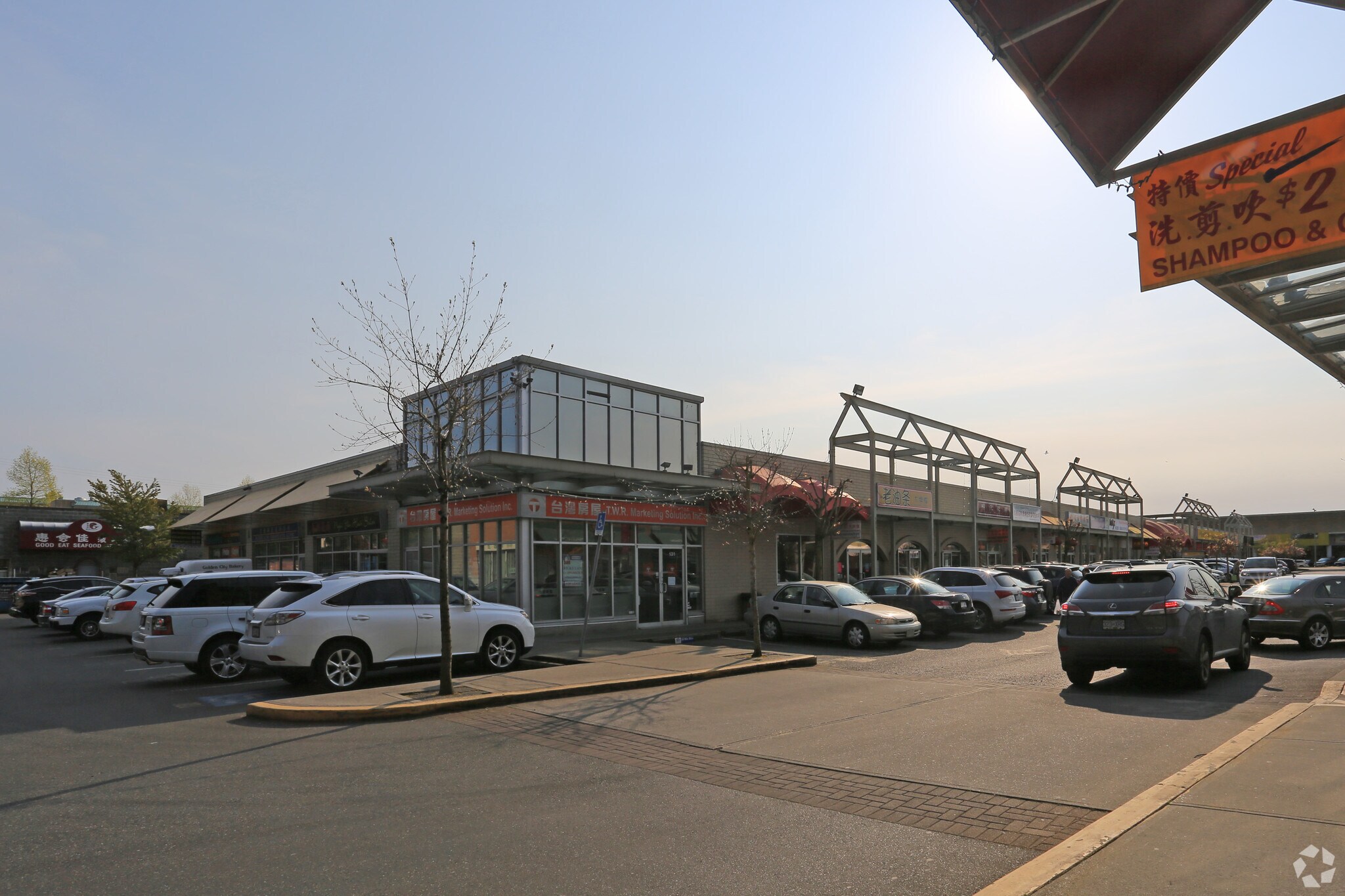 4600 No 3 Rd, Richmond, BC à vendre Photo de l’immeuble– Image 1 sur 3