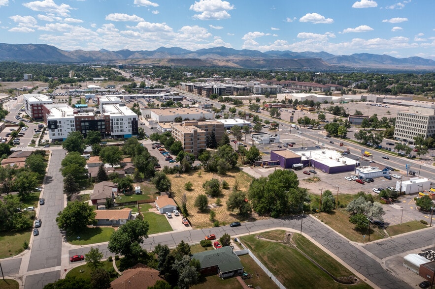 1445 Miller St, Lakewood, CO à vendre - Photo de l’immeuble – Image 3 sur 8