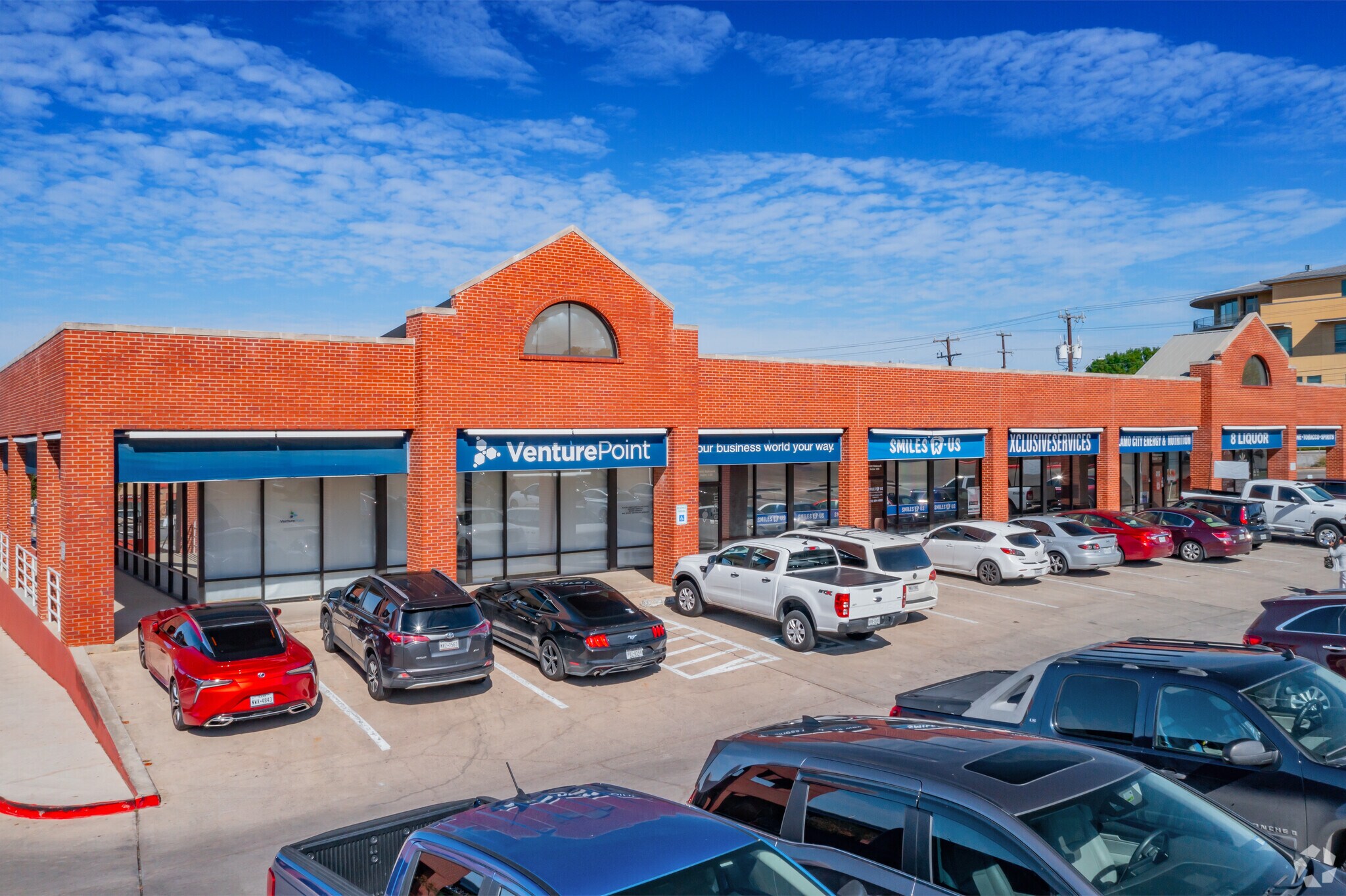5460 Babcock Rd, San Antonio, TX à louer Photo principale– Image 1 sur 15