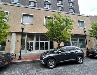 Plus de détails pour 203 Gramatan Ave, Mount Vernon, NY - Local commercial à louer