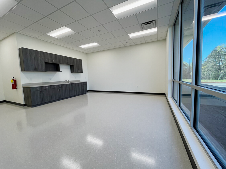 2855 Highway 42 S, Locust Grove, GA à louer - Photo intérieure – Image 3 sur 11