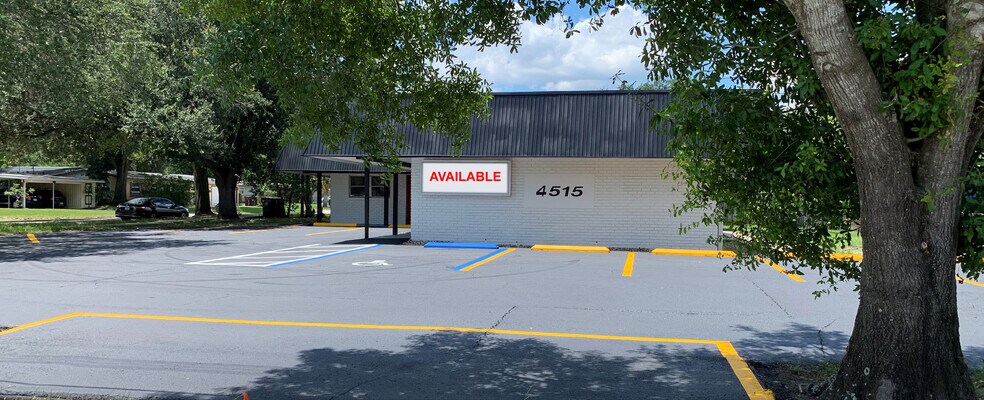 4515 Curry Ford Rd, Orlando, FL à louer - Photo de l’immeuble – Image 2 sur 9
