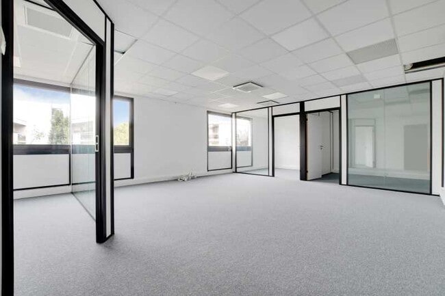 Plus de détails pour 46 Avenue Du Général Leclerc, Boulogne-Billancourt - Bureau à louer