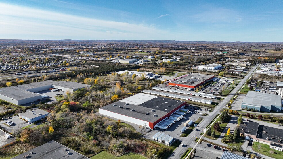 160 Jamieson Bone Rd, Belleville, ON à louer - Photo de l’immeuble – Image 2 sur 7