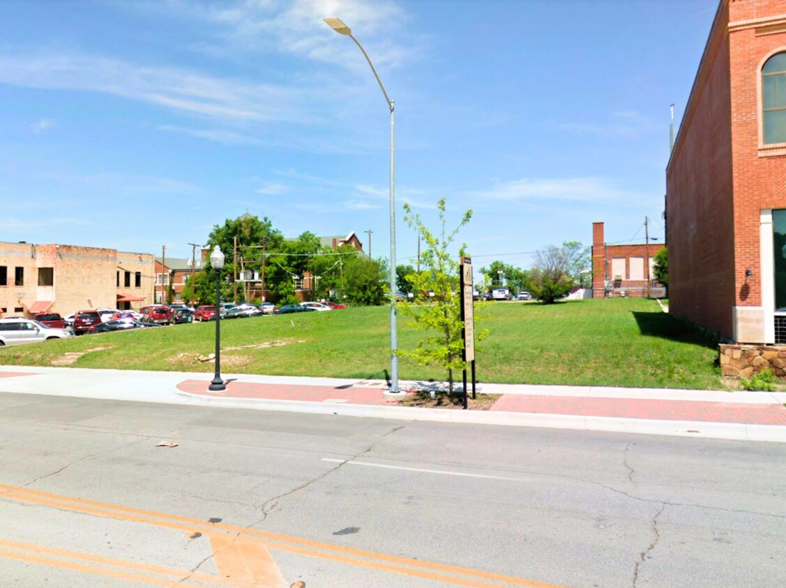 1317 Hemphill St, Fort Worth, TX à louer Photo de l’immeuble– Image 1 sur 5