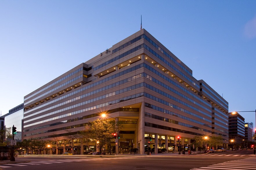 1825 I St NW, Washington, DC à louer - Photo de l’immeuble – Image 2 sur 20