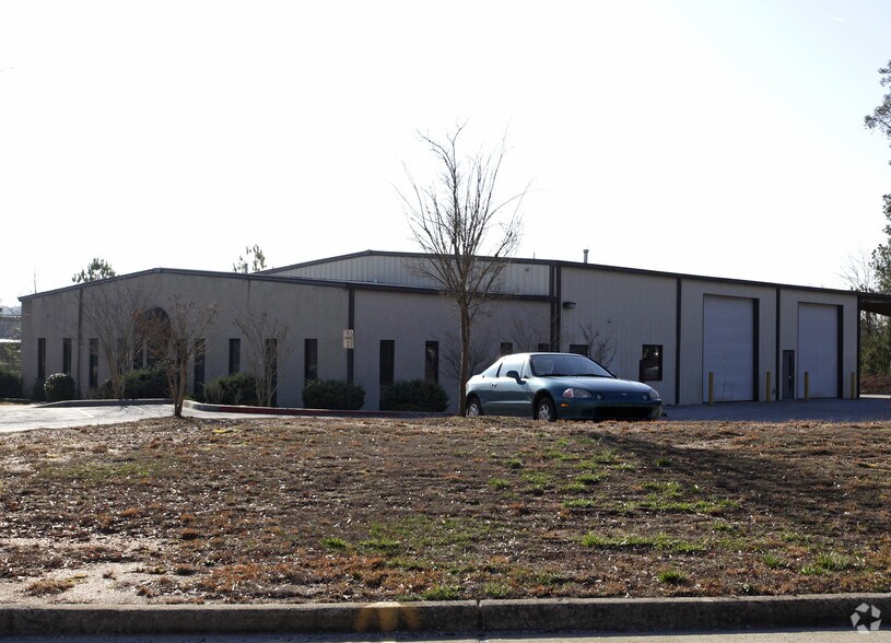 6694 Oak Ridge Commerce Way, Austell, GA à louer - Photo de l’immeuble – Image 2 sur 3