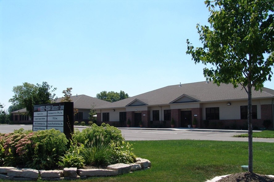 10560 Success Ln, Dayton, OH à louer - Photo de l’immeuble – Image 3 sur 5