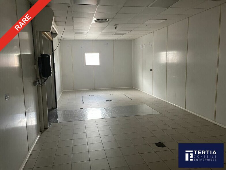 Local d'activités dans Vendargues à vendre - Photo intérieure – Image 2 sur 14