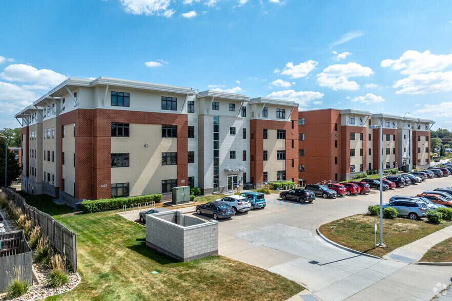 1315 31st St, Des Moines, IA à louer - Photo de l’immeuble – Image 2 sur 6