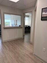 5991 Spring Garden Rd, Halifax, NS à louer Photo intérieure– Image 2 sur 3