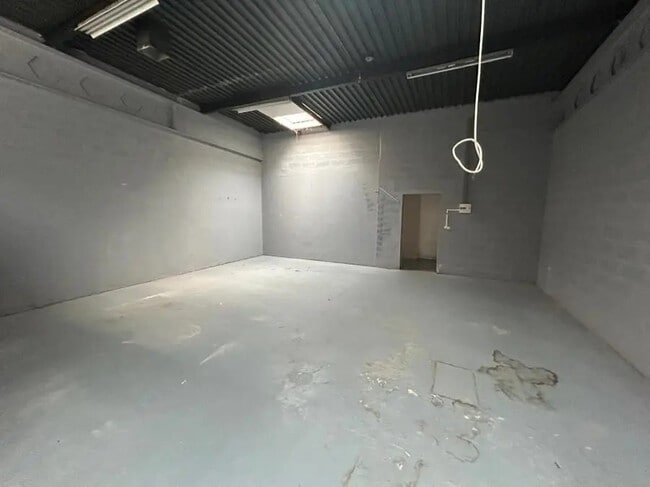 Plus de détails pour Zone Industrielle Prairie, Villebon-sur-Yvette - Industriel/Logistique à louer