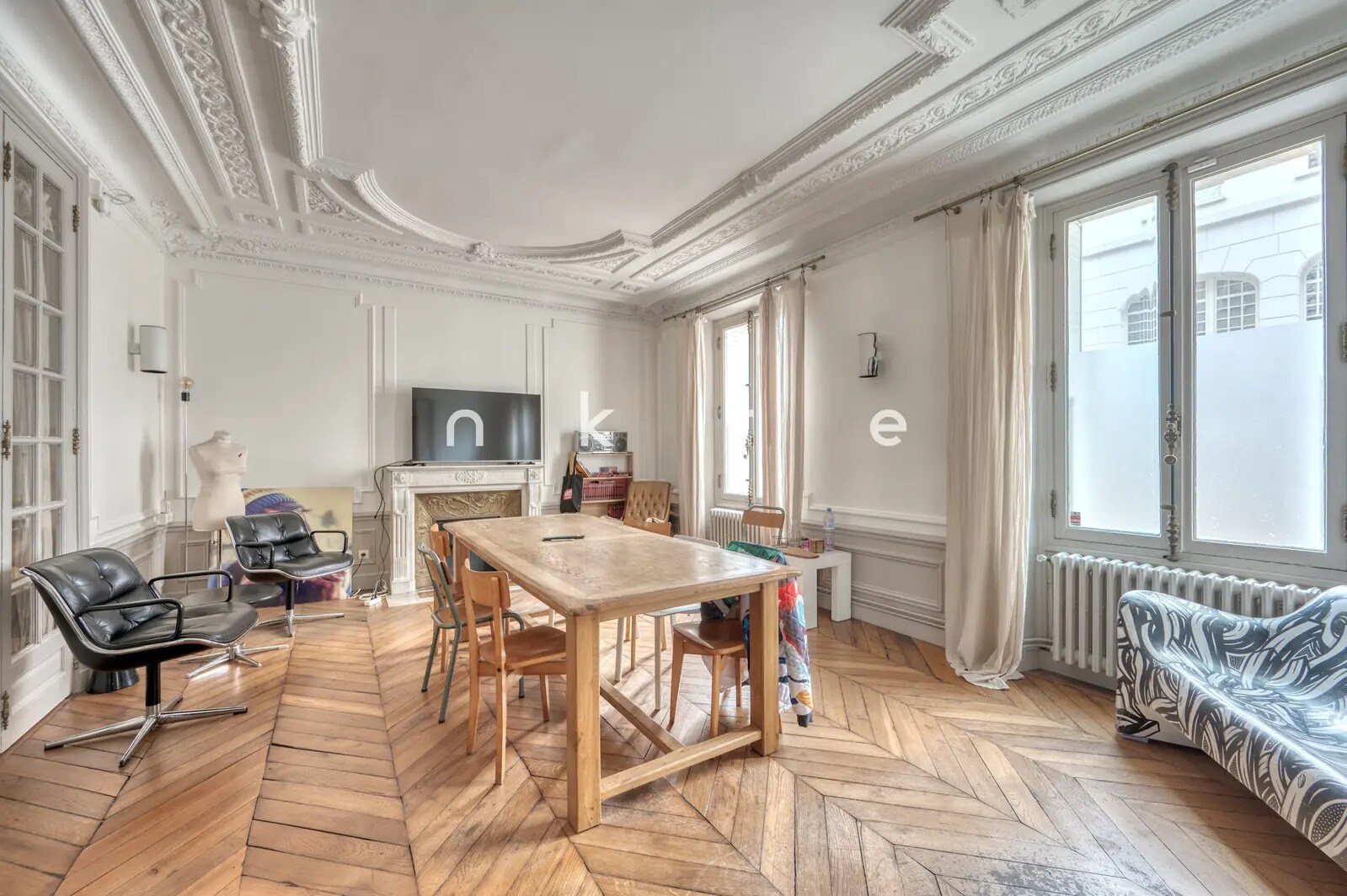 Bureau dans Paris à louer Photo de l’immeuble– Image 1 sur 19