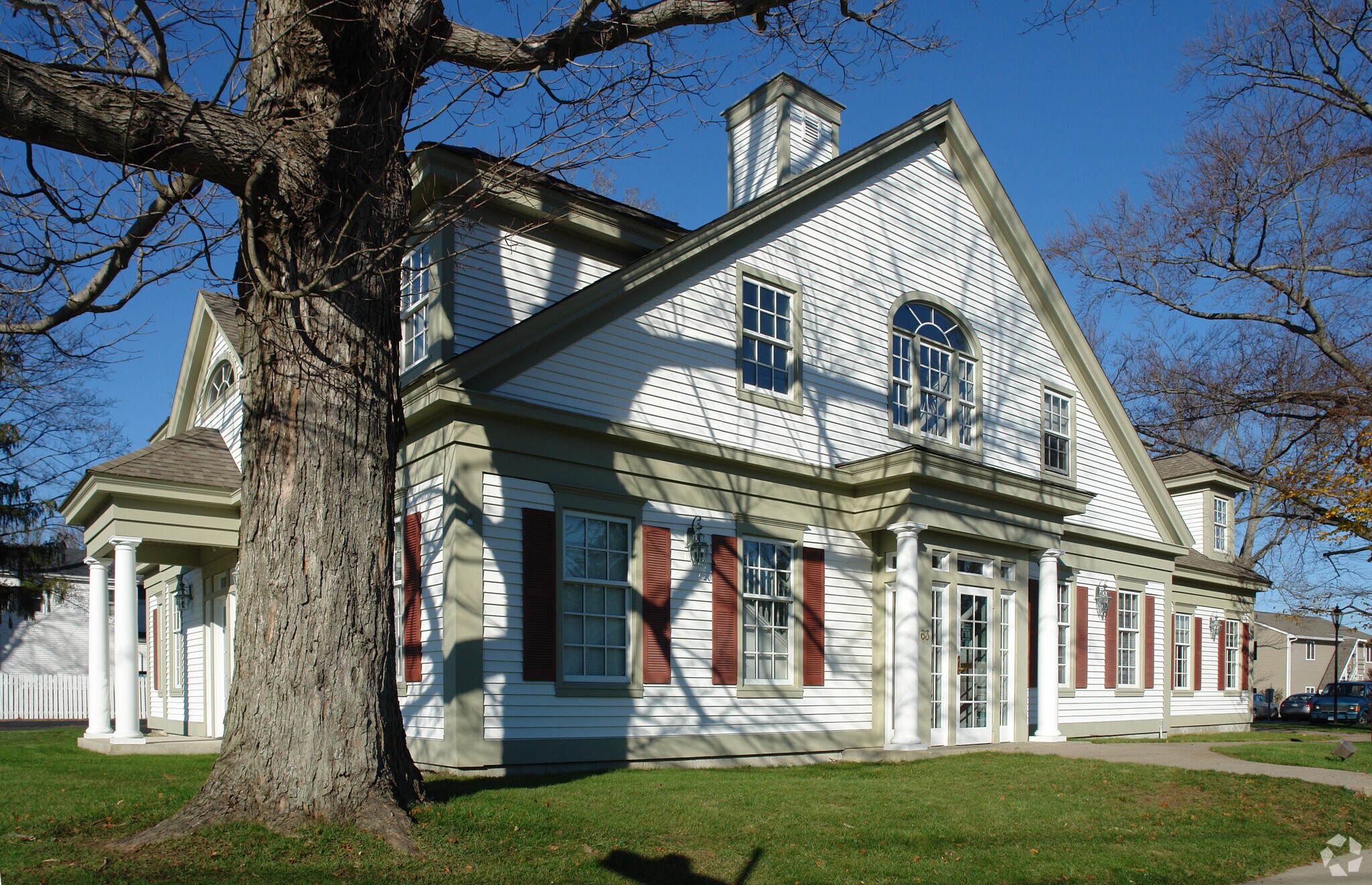 63 Norwich Ave, Colchester, CT à louer Photo principale– Image 1 sur 4