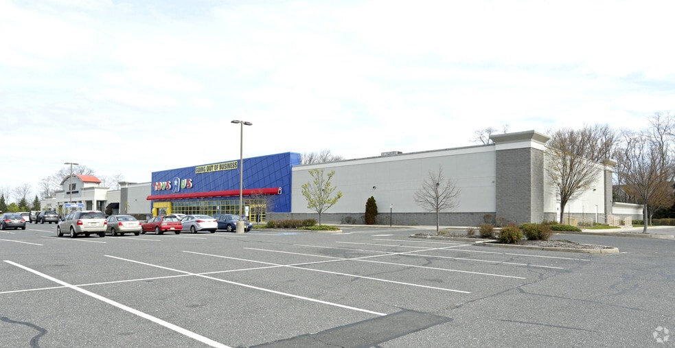 133-137 Highway 35, Eatontown, NJ à louer - Photo principale – Image 1 sur 17