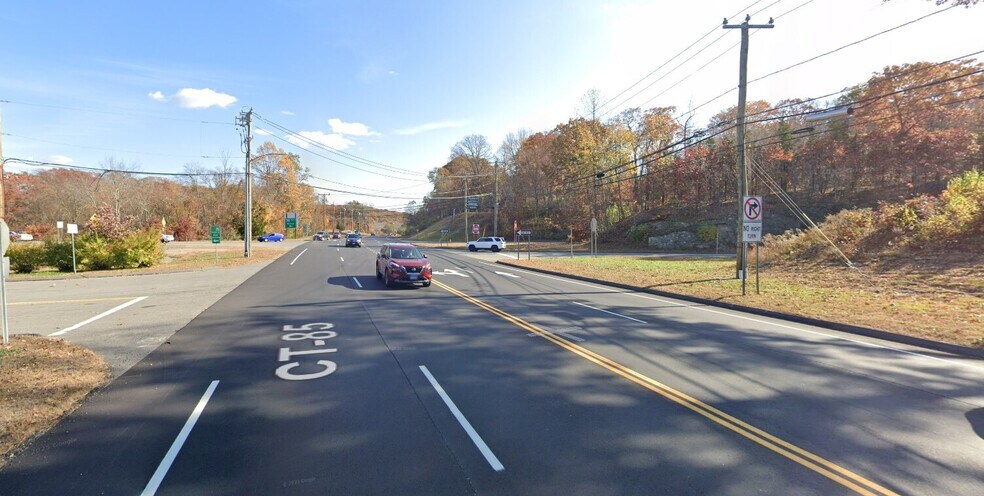 20 Fargo Rd, Waterford, CT à vendre - Autre – Image 2 sur 6