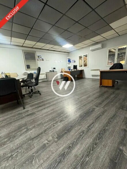 Local d'activités dans Tremblay-en-France à vendre - Photo intérieure – Image 2 sur 9