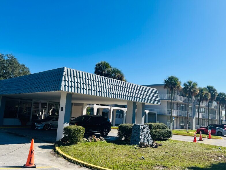 44089 Highway 27, Davenport, FL à vendre - Photo de l’immeuble – Image 1 sur 8