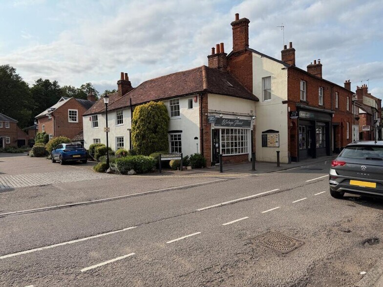 29-29A High St, Welwyn à vendre - Photo de l’immeuble – Image 1 sur 3