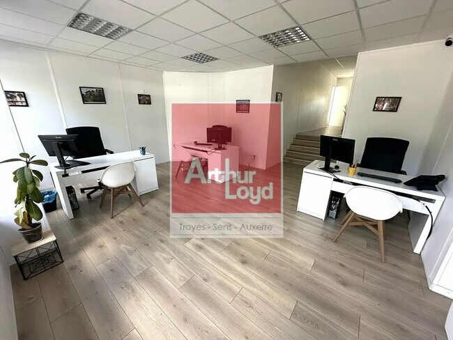 Plus de détails pour 40 Boulevard Carnot, Troyes - Local commercial à vendre
