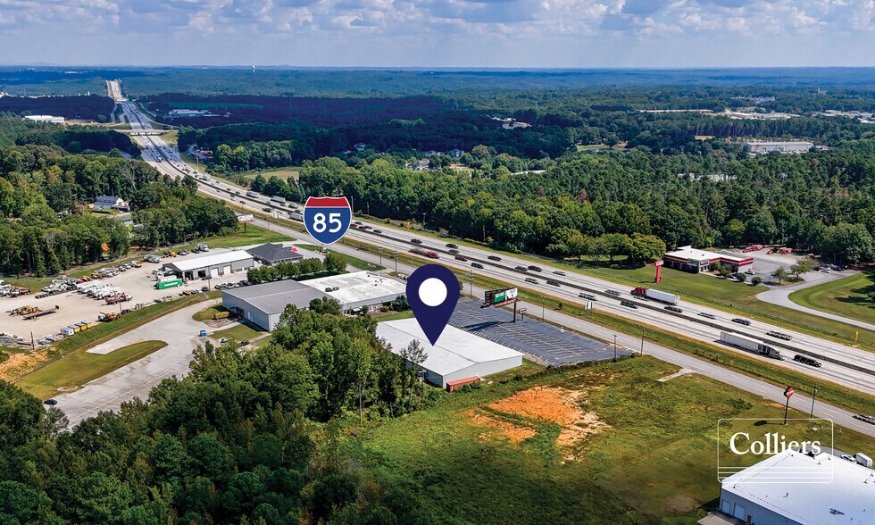 415 Sha Ln, Spartanburg, SC à vendre - Photo de l’immeuble – Image 3 sur 16