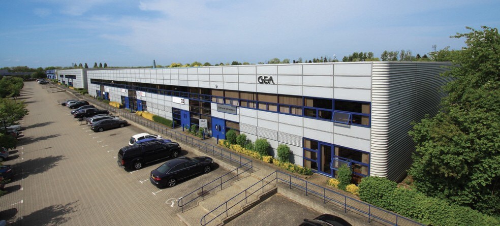 30-40 Tanners Dr, Milton Keynes à louer - Aérien – Image 3 sur 4