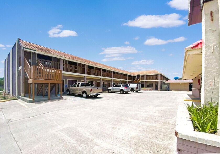 1411 TX-100, Laguna Vista, TX à vendre - Photo de l’immeuble – Image 3 sur 8