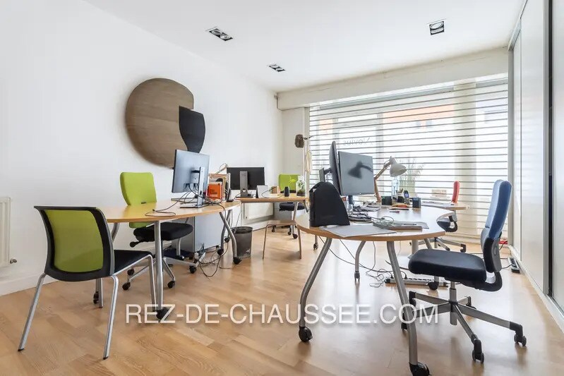 Local commercial dans Paris à vendre - Photo intérieure – Image 3 sur 10