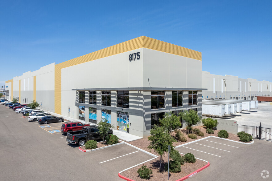 8175 W Buckeye Rd, Phoenix, AZ à louer - Photo principale – Image 1 sur 5