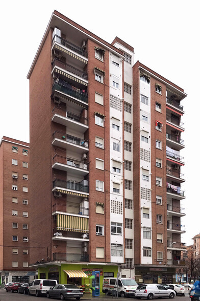 Calle Eusebio Rubalcaba, 9, Talavera de la Reina, Toledo à louer - Photo principale – Image 1 sur 2