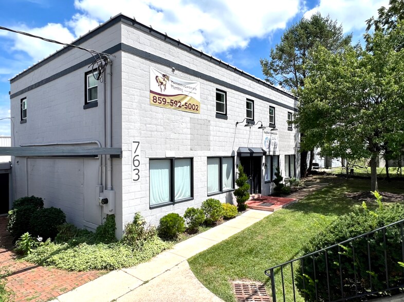 763 E Seventh St, Lexington, KY à louer - Photo de l’immeuble – Image 1 sur 9