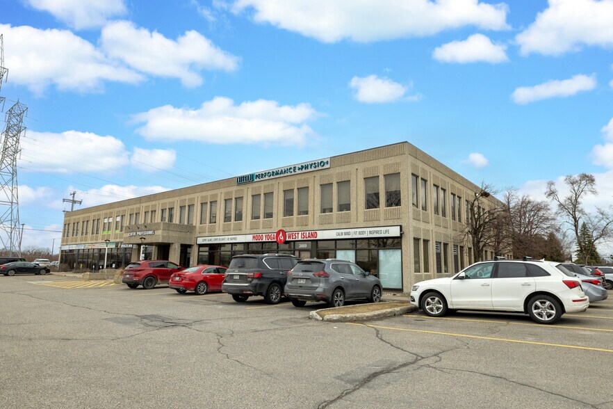 3669-3681 Boul des Sources, Dollard-des-Ormeaux, QC à louer - Photo de l’immeuble – Image 2 sur 6