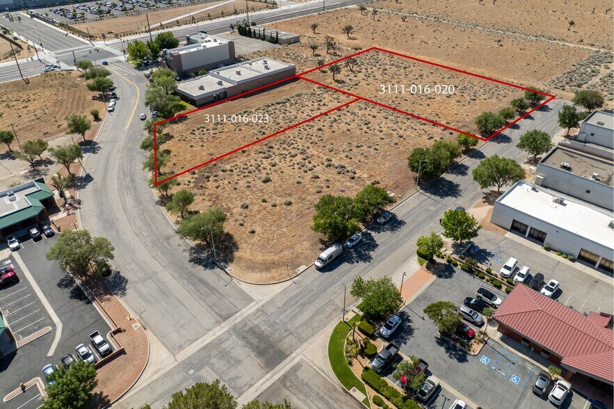 W M-4 Ave, Palmdale, CA à vendre - Photo de l’immeuble – Image 3 sur 5