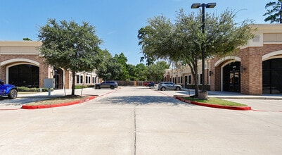 8101 Kuykendahl Rd, The Woodlands, TX à louer Photo intérieure– Image 2 sur 19