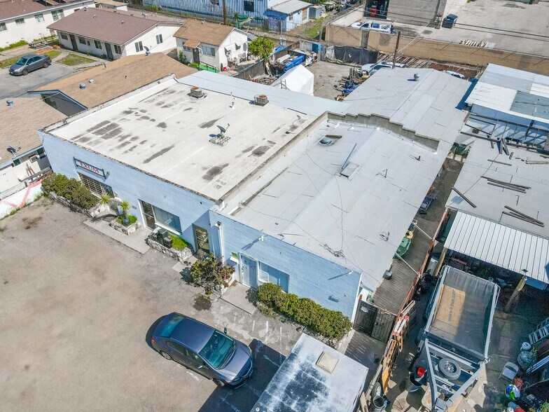 629-633 W 5th Ave, Escondido, CA à vendre - Photo de l’immeuble – Image 3 sur 6