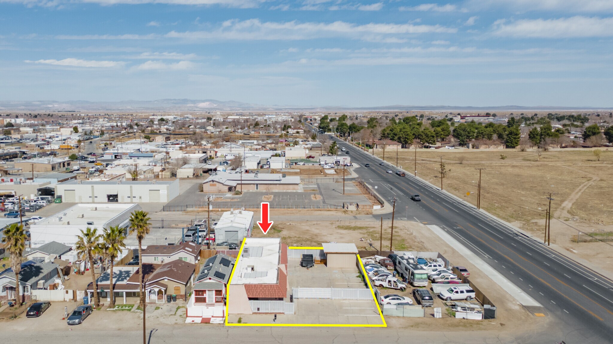 113 W Pillsbury St, Lancaster, CA à vendre Aérien– Image 1 sur 21
