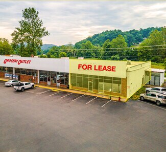 Plus de détails pour 208-305 Russ Ave, Waynesville, NC - Local commercial à louer