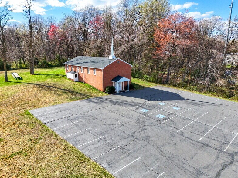 1600 N Main St, Culpeper, VA à vendre - Photo de l’immeuble – Image 1 sur 47