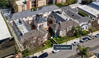 Plus de détails pour 132 S Spalding Dr, Beverly Hills, CA - Logement à vendre