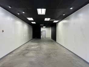 18718-18770 Amar Rd, Walnut, CA à louer Photo intérieure– Image 2 sur 2