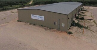 Plus de détails pour 1811 State Highway 16, Hebbronville, TX - Industriel/Logistique à vendre