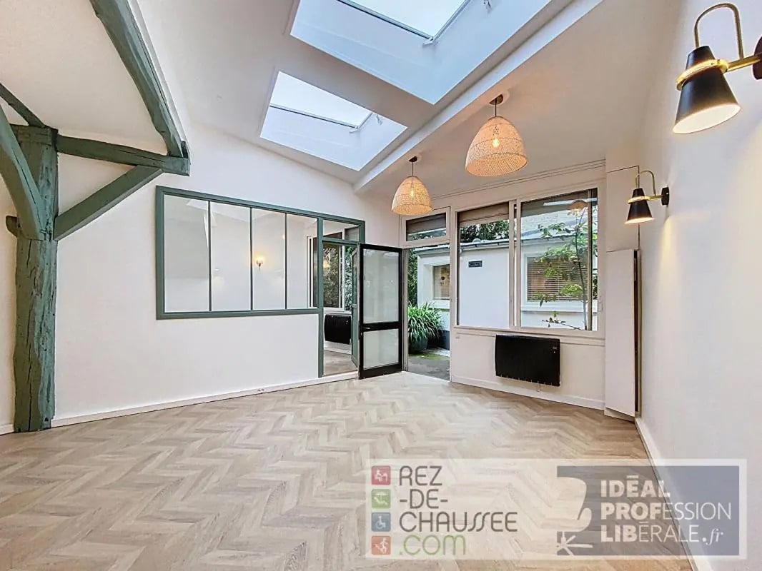 Bureau dans Paris à vendre Photo intérieure– Image 1 sur 7