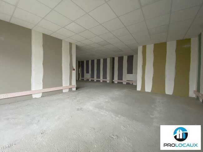 Plus de détails pour 240 Rue Gustave Eiffel, Bois-Guillaume - Bureau à louer