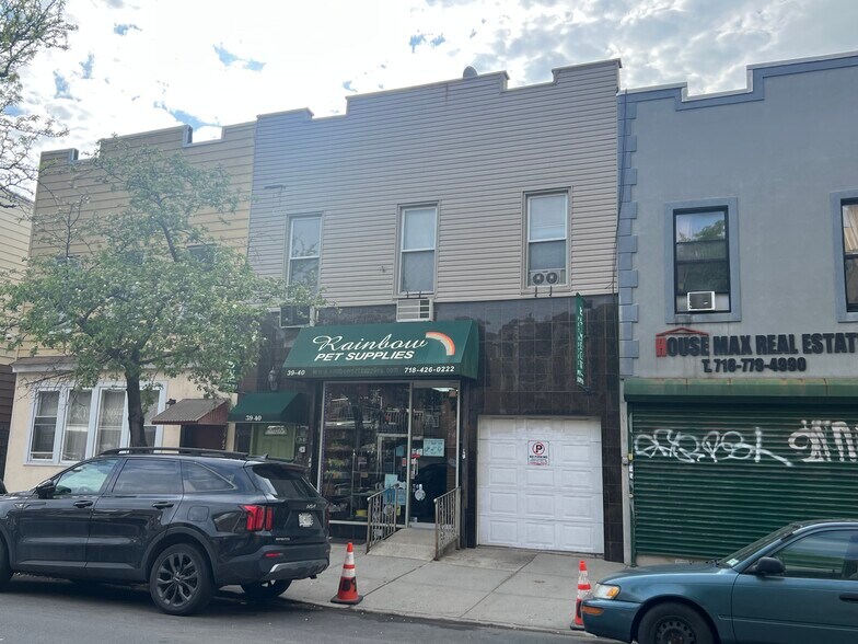 3940 58th St, Woodside, NY à louer - Photo de l’immeuble – Image 1 sur 7