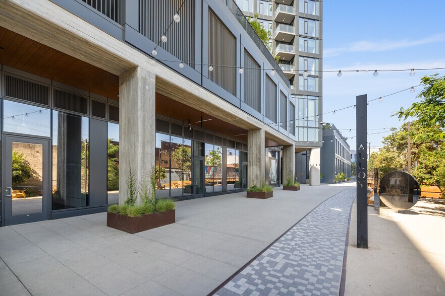 525 S Santa Fe Ave, Los Angeles, CA à louer - Photo de l’immeuble – Image 1 sur 11