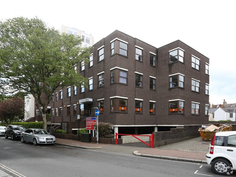 3 Liverpool Gdns, Worthing à louer - Photo de l’immeuble – Image 2 sur 3