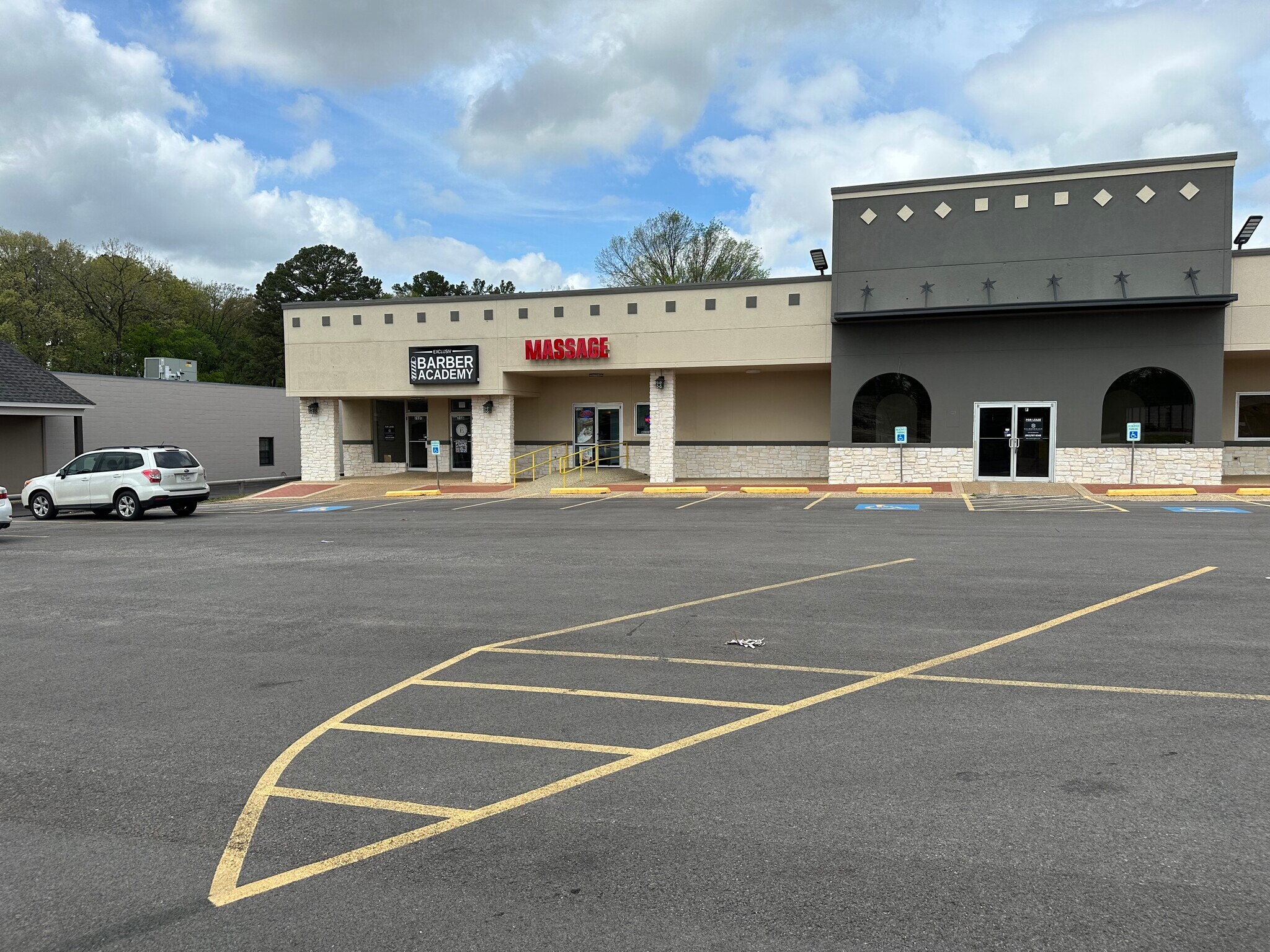 713 W Southwest Loop 323, Tyler, TX à louer Photo de l’immeuble– Image 1 sur 16
