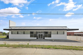 Plus de détails pour 301 Robeson St, Fayetteville, NC - Local commercial à louer