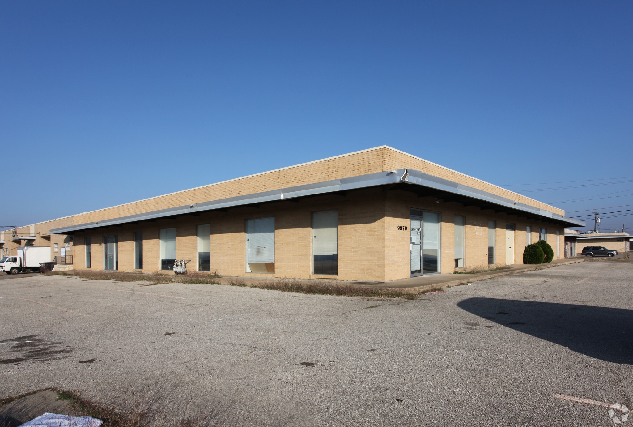 9983 Monroe Dr, Dallas, TX à vendre Photo principale– Image 1 sur 3